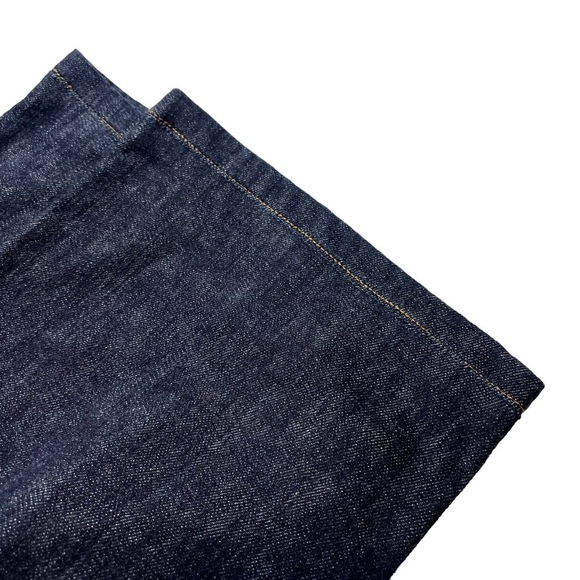 St John Women's Jeans Dark Wash Straight Leg Size 12 Design Pocket EUC - Picture 6 of 7